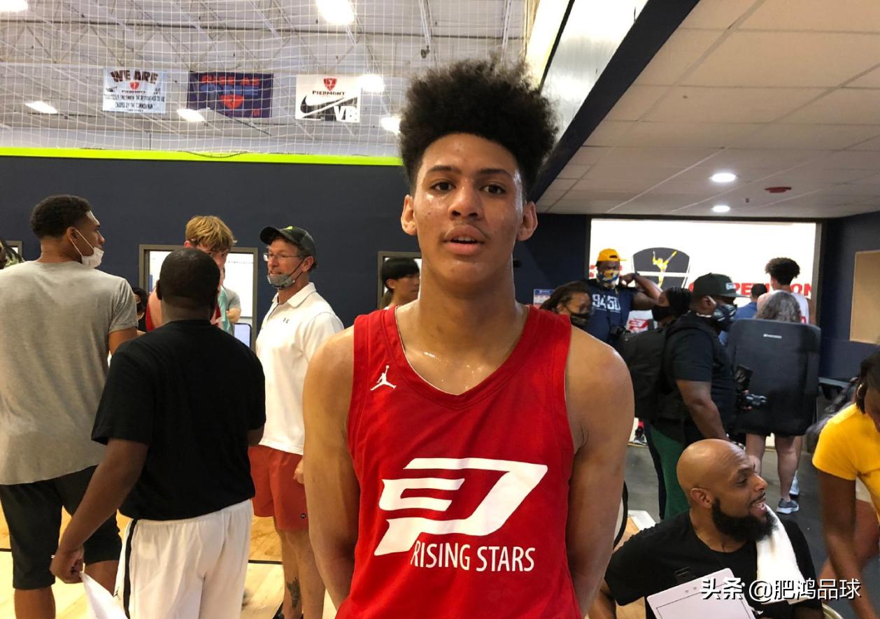 菲律宾混血篮球学霸,菲律宾男篮新星