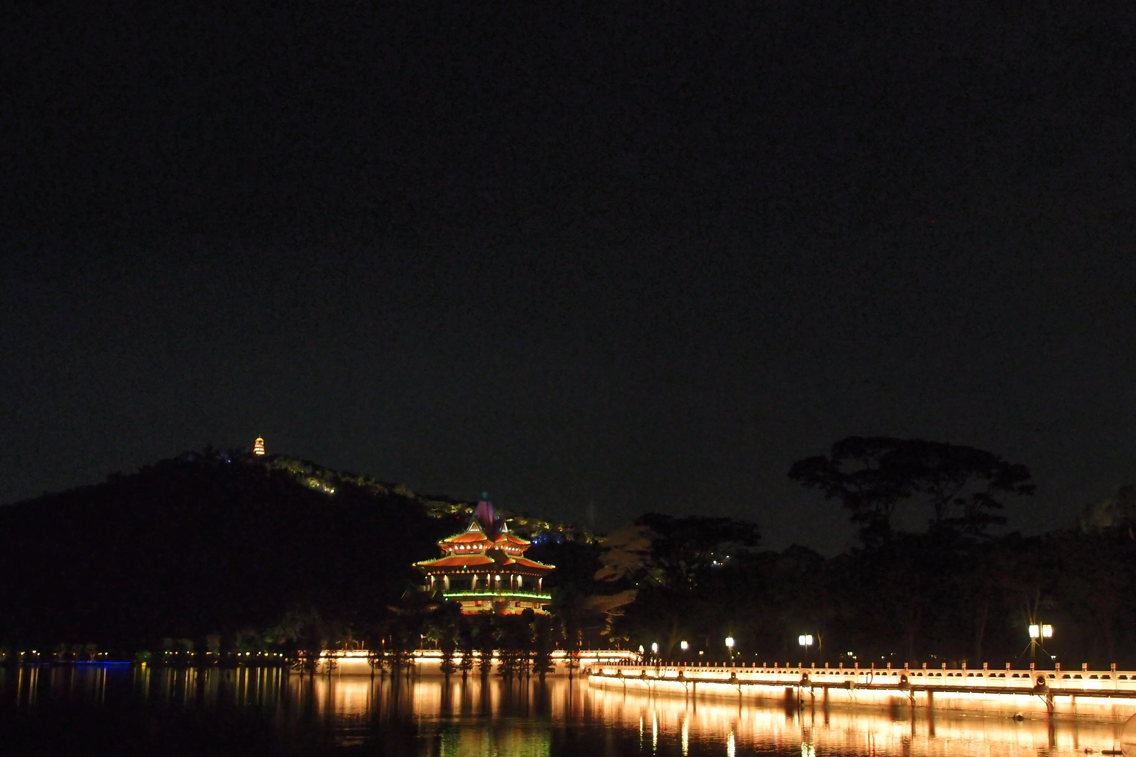 世界最大牌坊顺德,亚洲最大牌坊公园