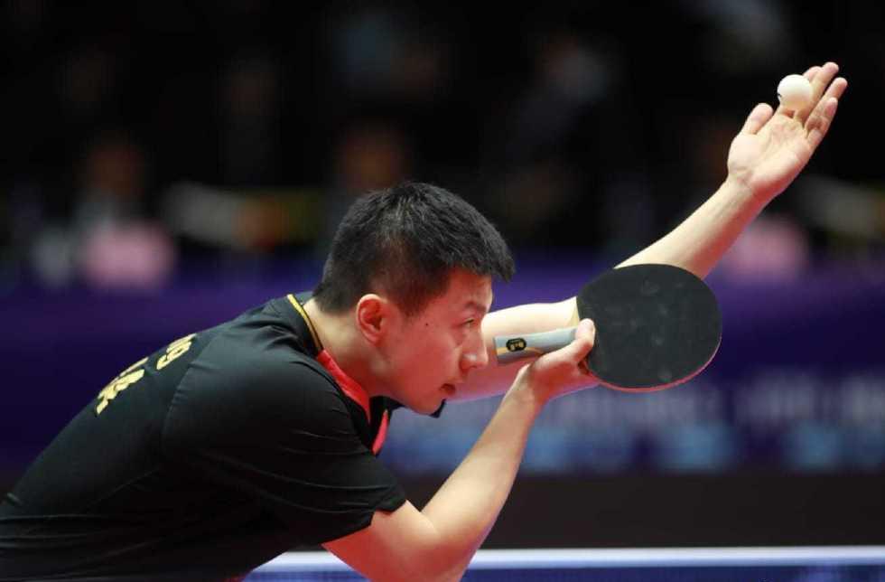 乒乓球接发球不难，掌握这4个通用技巧，肯定能处理好对手的发球