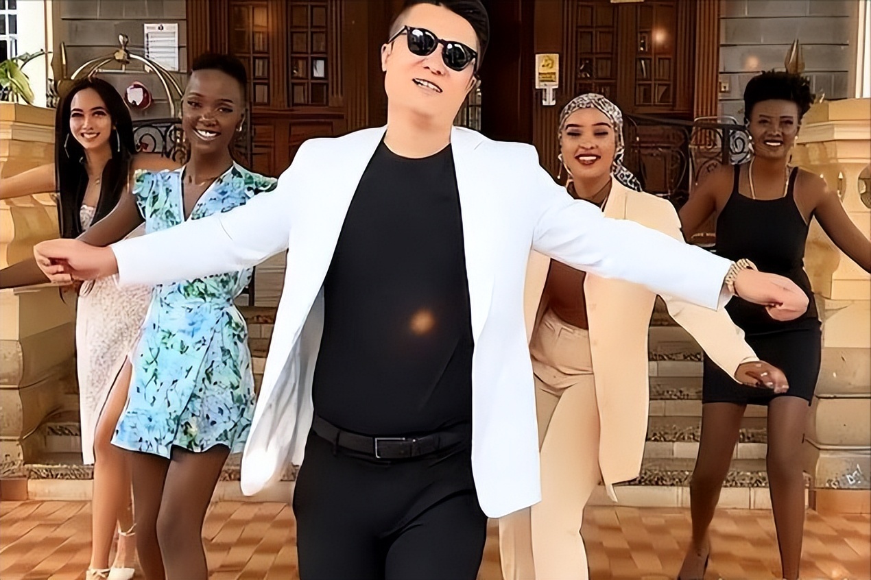 “非洲土皇帝”王垚，生活奢靡居然还被官媒表扬，背后果然不简单