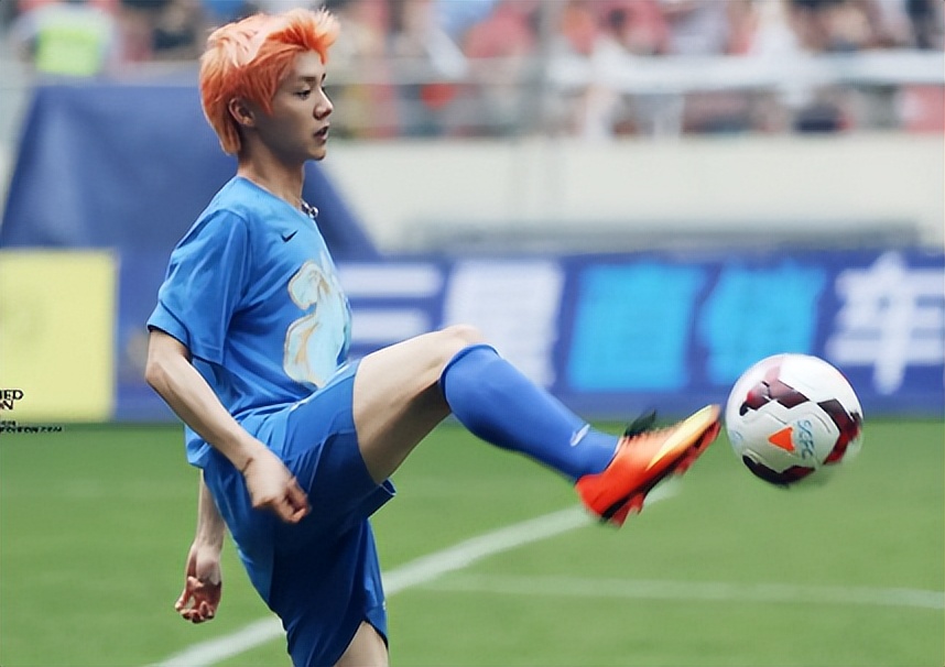 鹿晗阔少,鹿晗谈c罗首秀