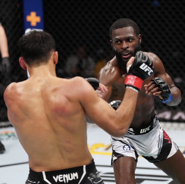 ufc286赛后分析,ufc281赛后花絮