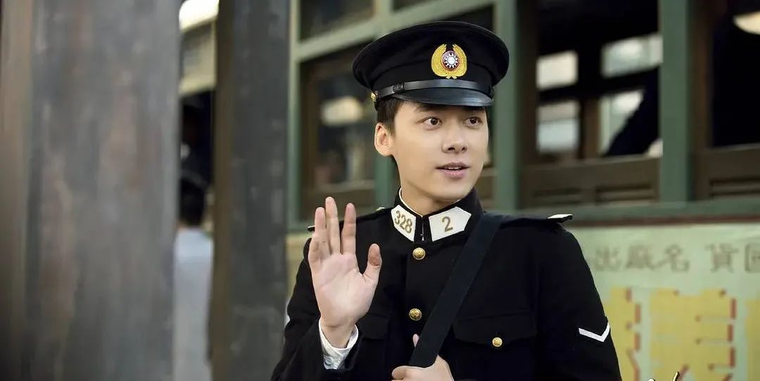 开播前以为是烂剧开播后却成王炸,开播即巅峰这部黑马剧你不得不看