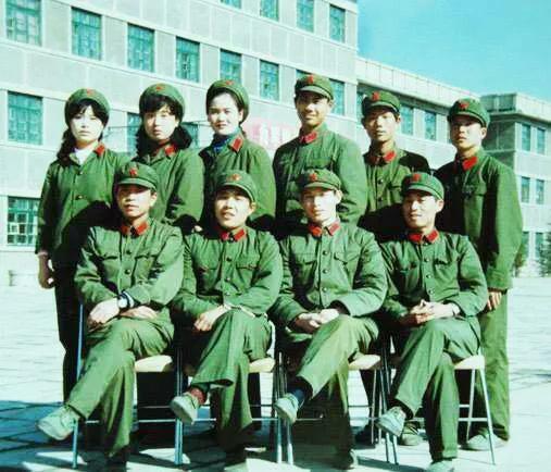 解放军07式服装展示,解放军56式衣服