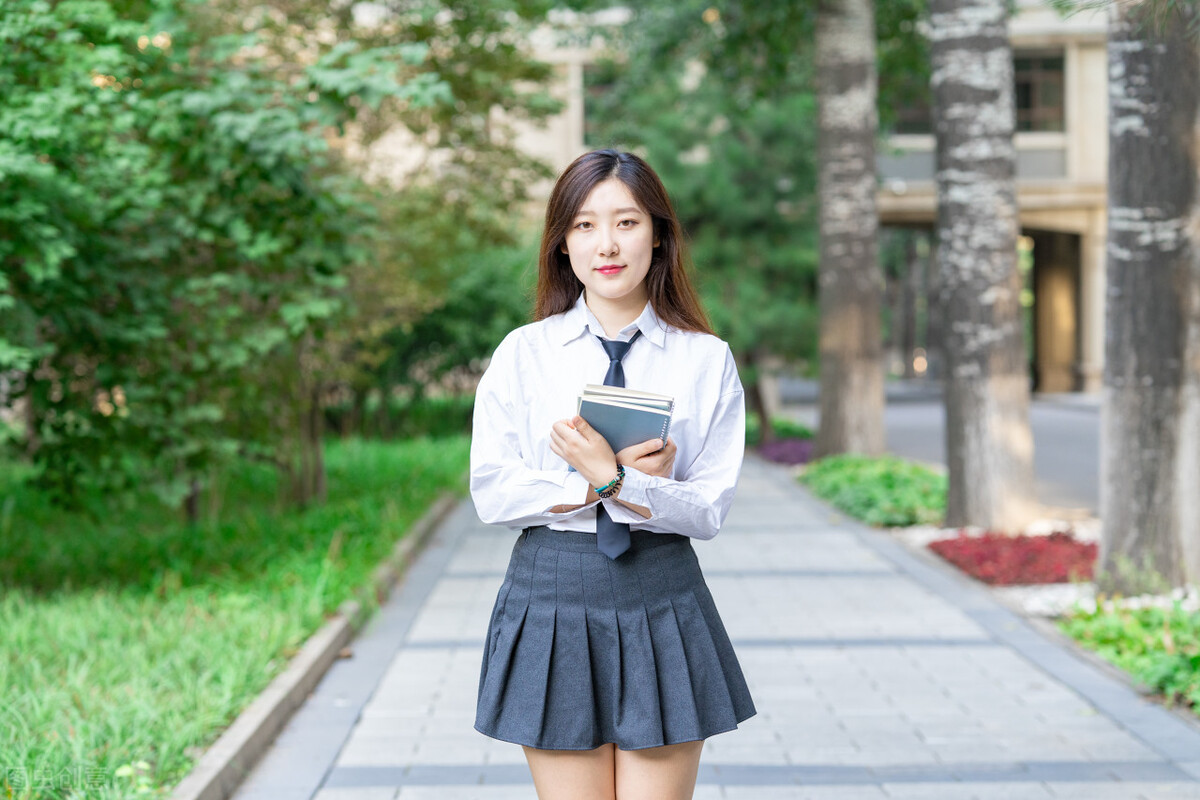 星光不负赶路人后面一句是什么,星光不负赶路人岁月不负有心人