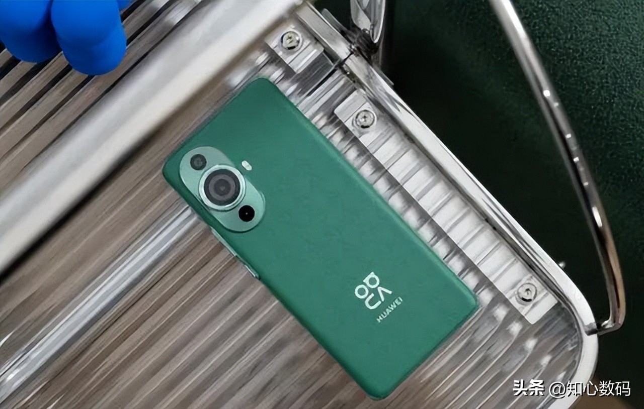 华为“放大招”，Nova11Pro跌至2989元，6000万自拍+鸿蒙