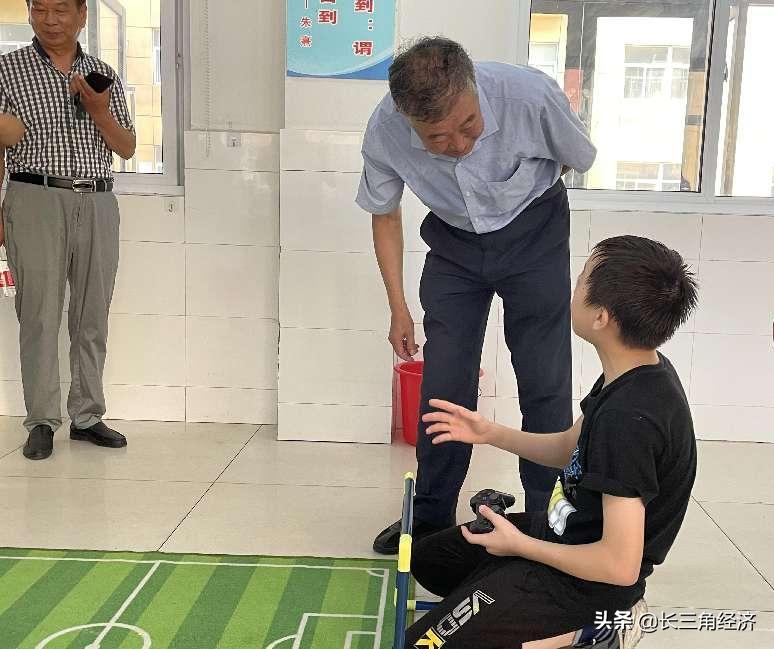 校站结合育桃李，精心护航伴成长