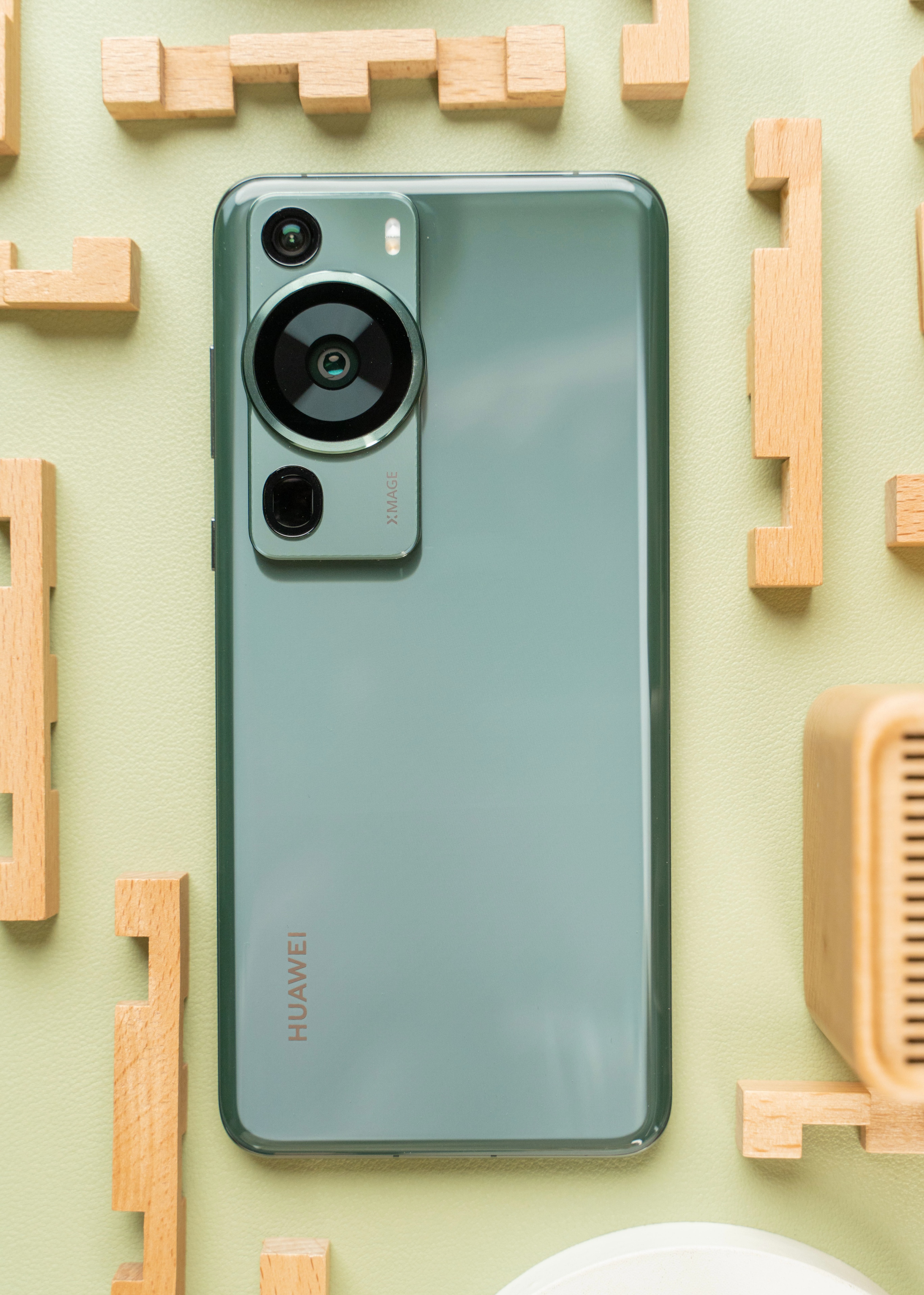 5000买iphone13还是11,iphone14值不值得入手