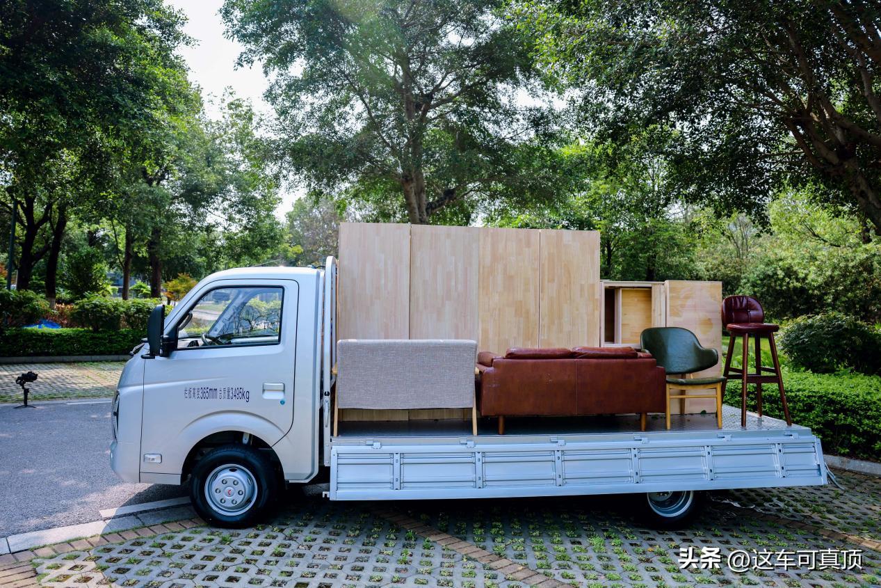 五菱龙卡办齐上路多少钱,五菱龙卡排半3米8售价是多少