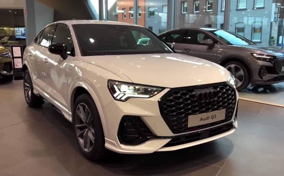 新款林肯冒险家与宝马x1哪个好,林肯冒险家pk新款宝马x1