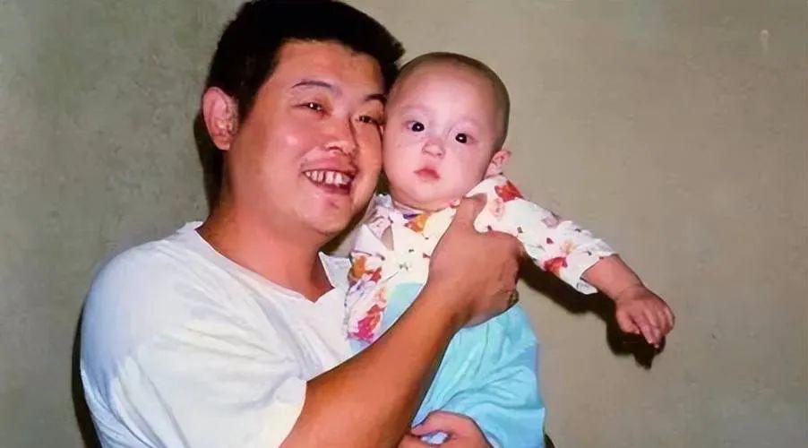 他在当红时淡出演艺圈,他走后歌词完整