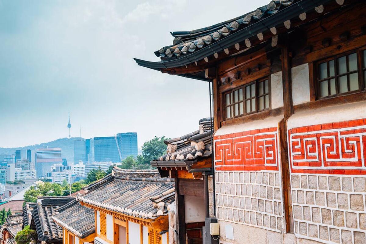 韩国房地产暴跌，全租房制度被美加息撕破泡沫，还敢抱美国大腿吗