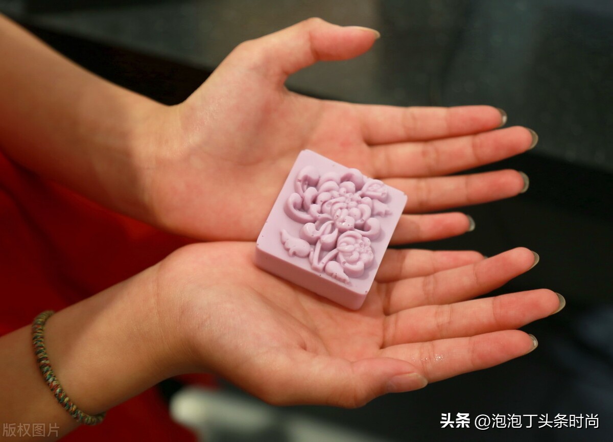 什么牌子的冷制皂好用,什么透明皂好用又好闻