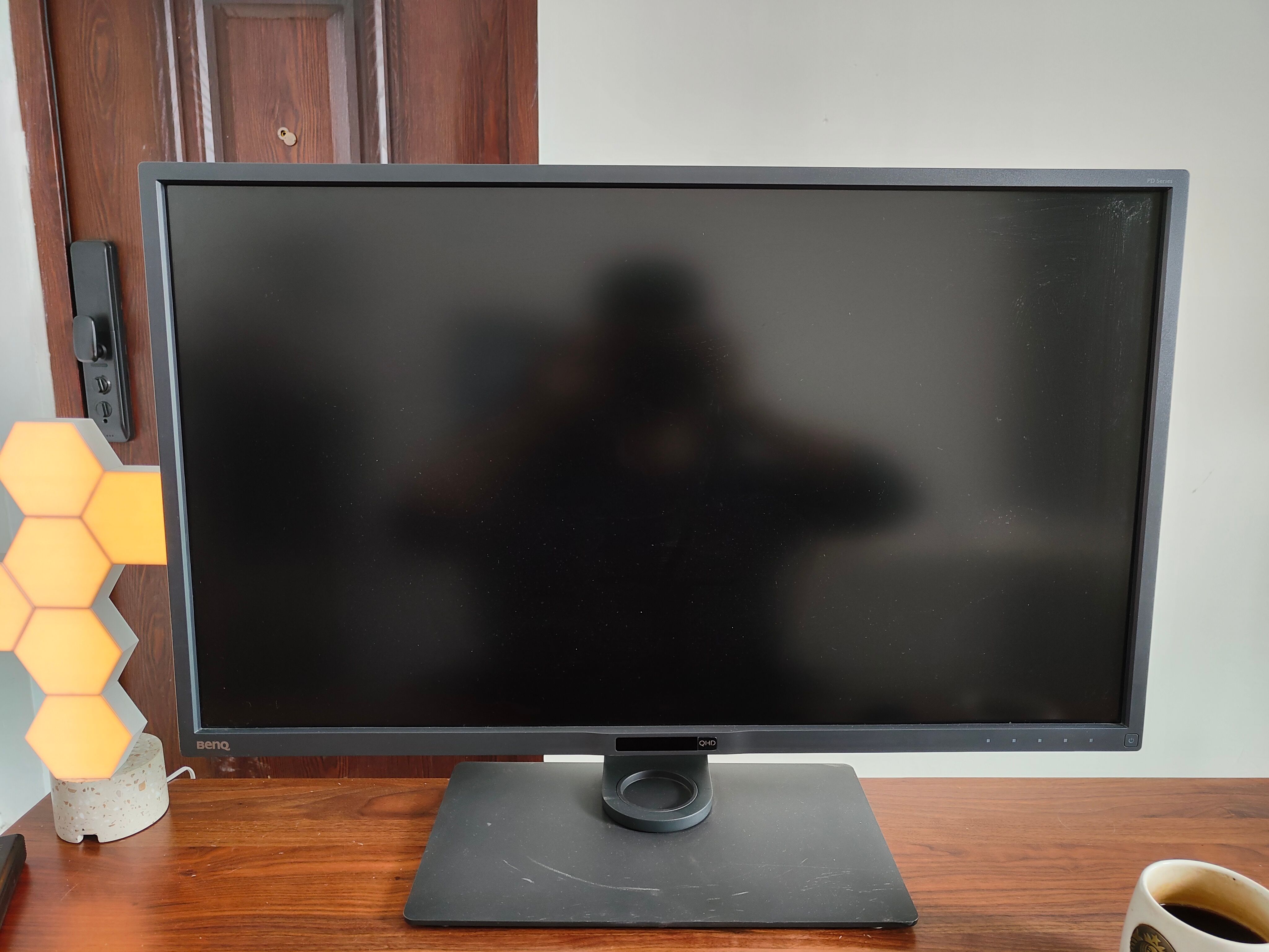 hkc32寸miniled显示器,aocminiled显示器