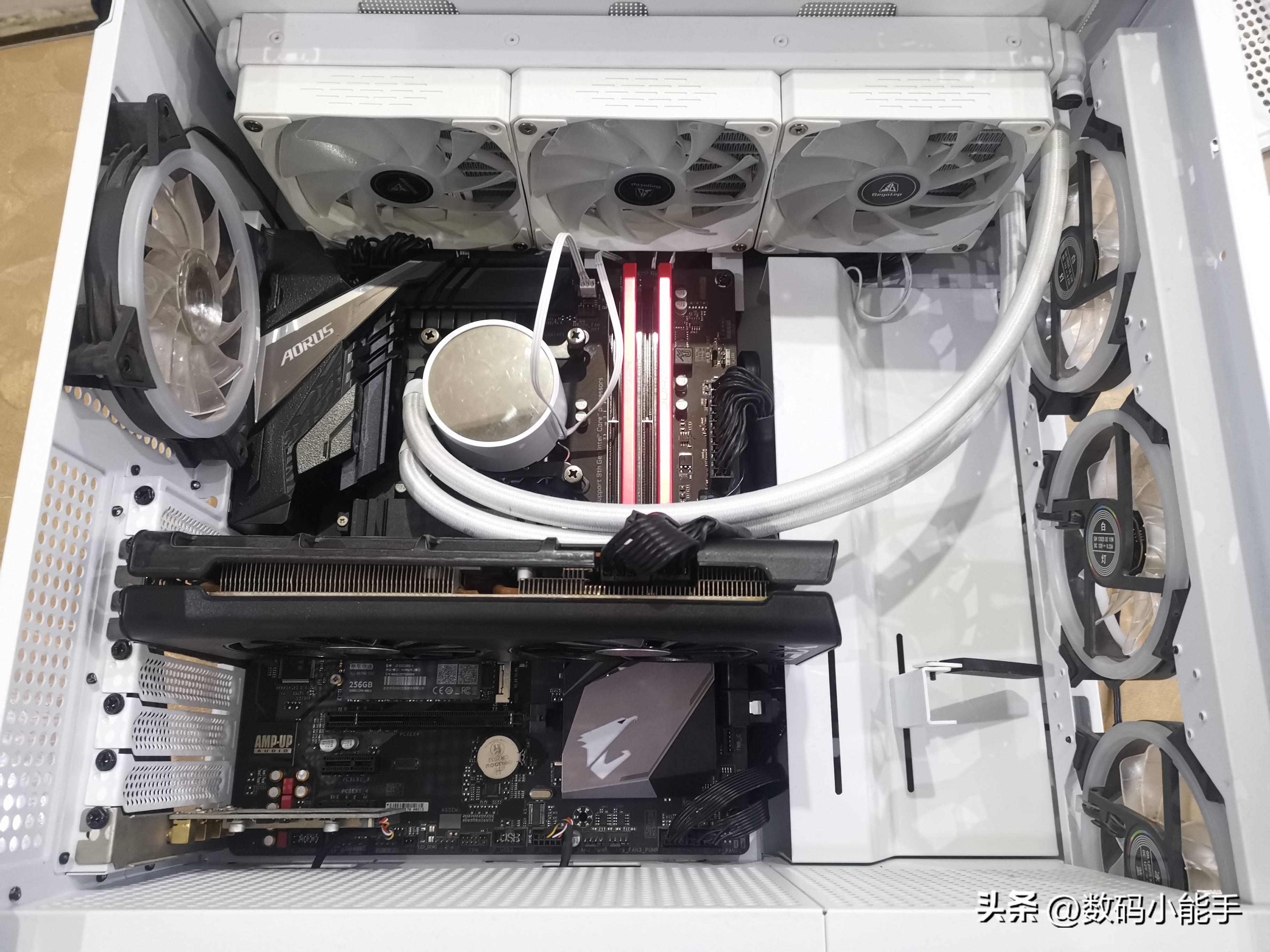 鑫谷昆仑御风机箱怎么样,鑫谷昆仑御风机箱安装展示