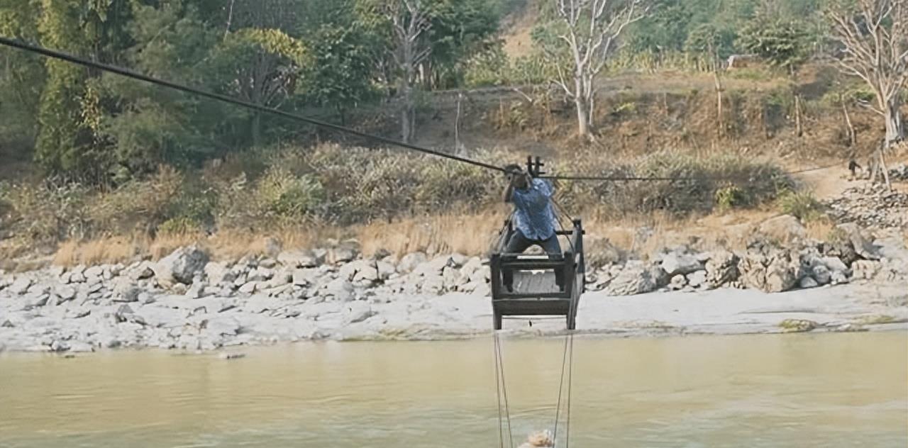 泸定铁索桥修建什么朝代,泸定桥是哪年建造的
