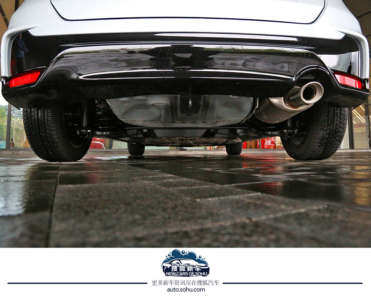 燃油车小车车,高性能燃油车的倔强试驾体验