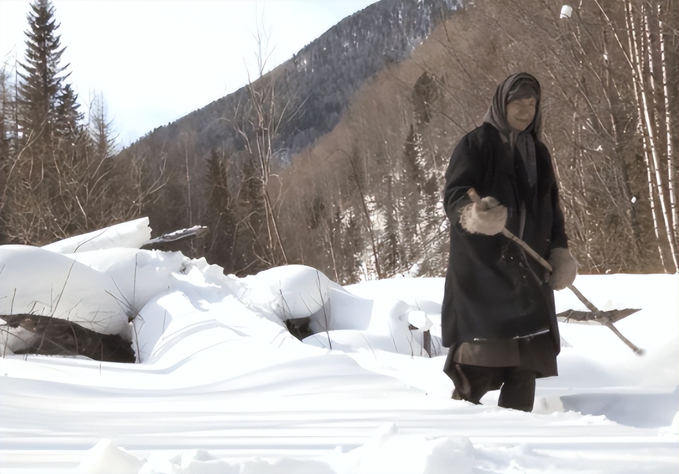 俄乌冲突全球人口减少了多少,俄乌战争男女比例失调