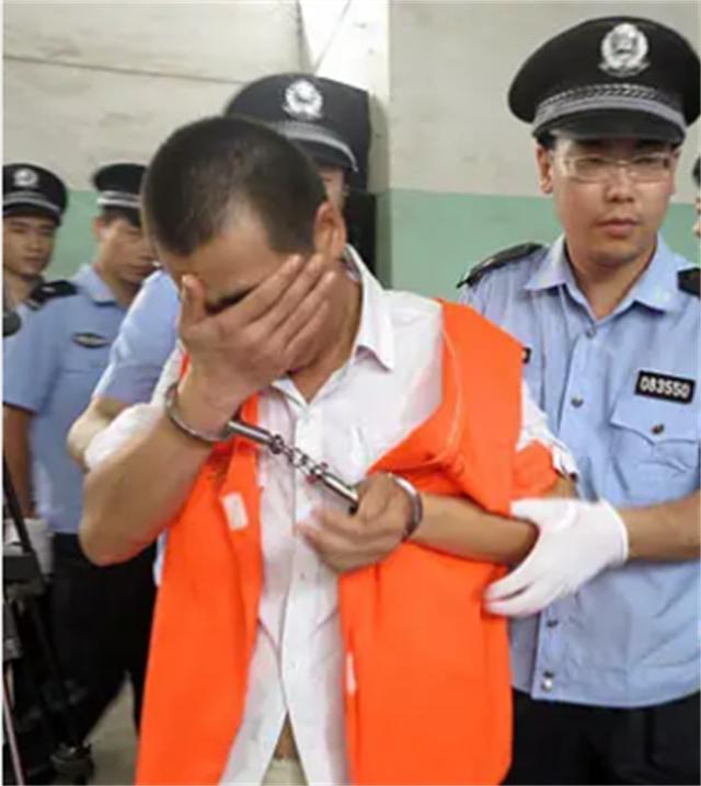 舍命夺刀误高考拒绝保送清华大学,两个夺刀少年错失高考如今怎样了