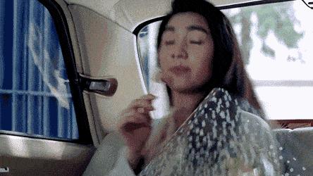 被群嘲“功夫太差”，老公屡陷出轨绯闻，美人为何屡屡选择原谅？