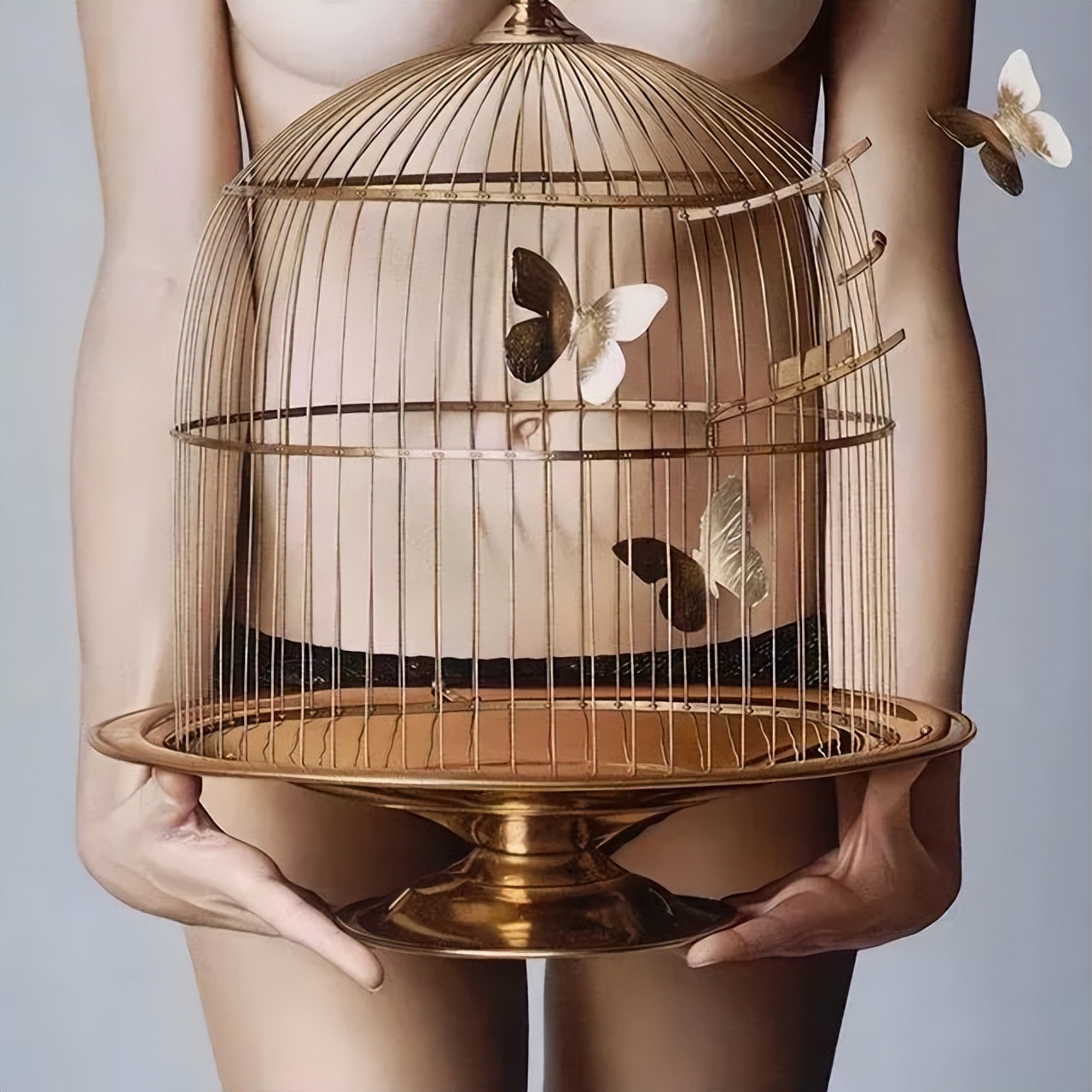 美女画家挑战冷军，画少女人体，放大10倍看细节让网友不淡定