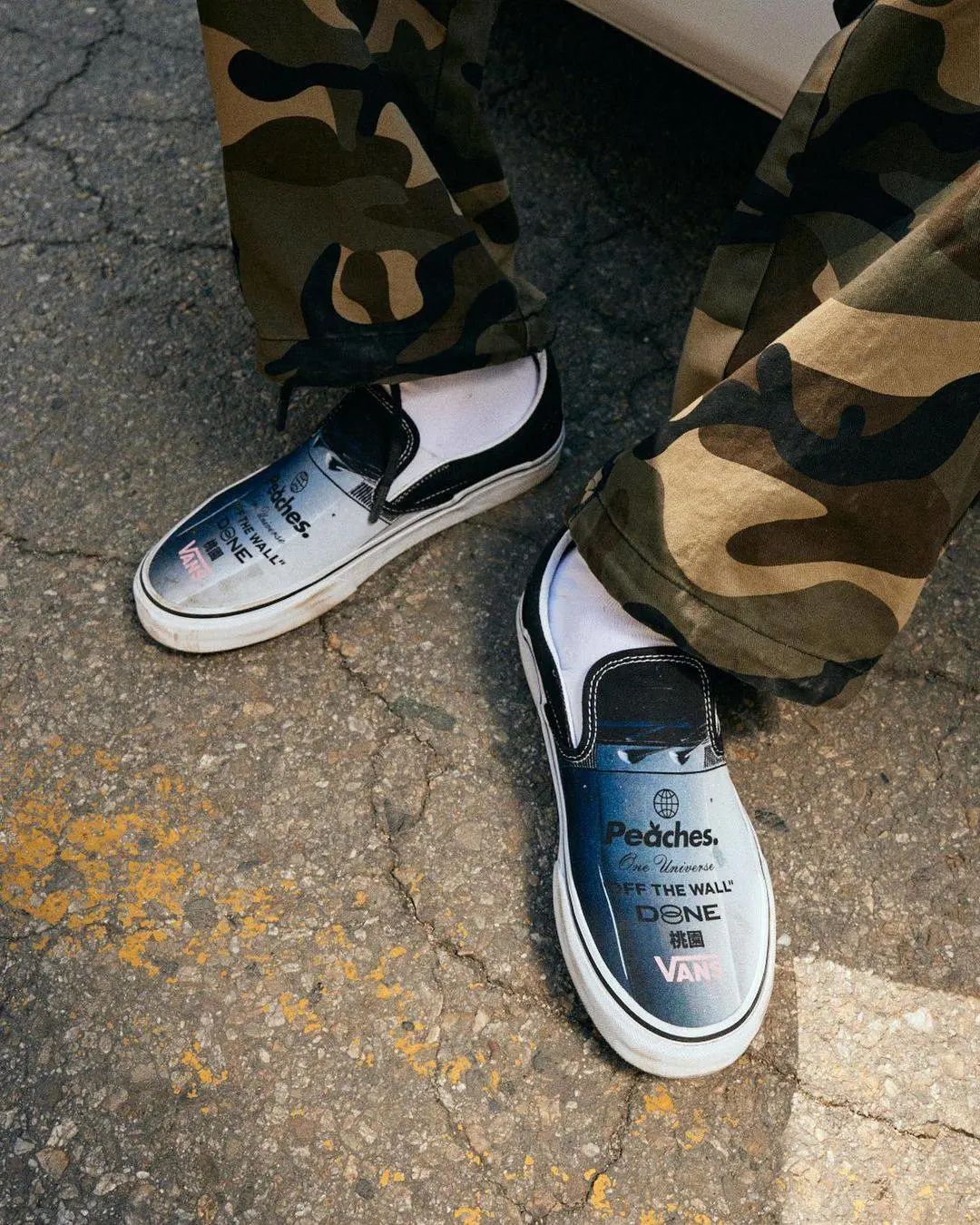 vanspeaches粉黑,vans2024年联名款