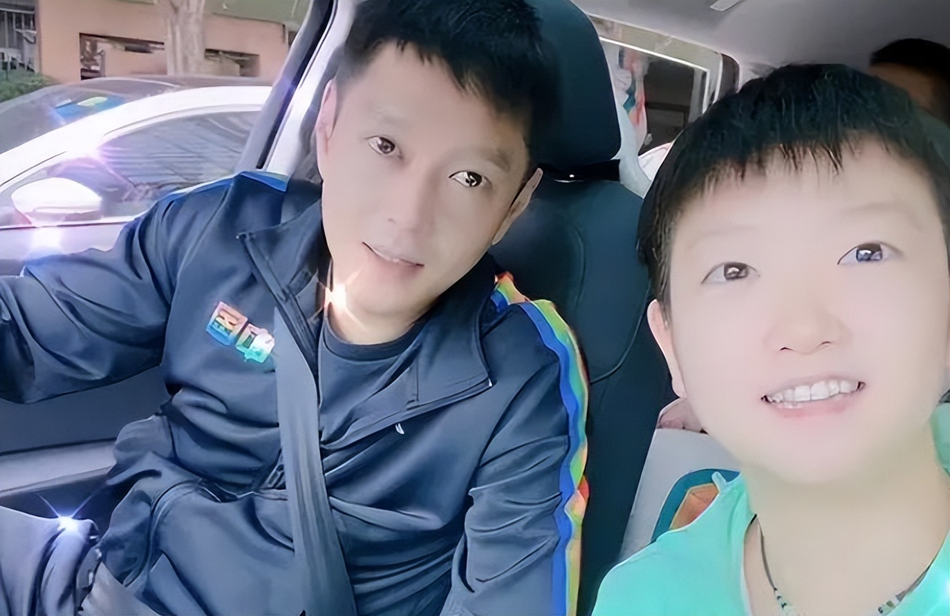 孙颖莎教练邱贻可评价孙颖莎,邱贻可孙颖莎初次见面