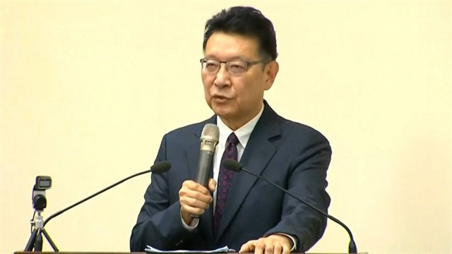 赵少康为投靠美国，甘愿让台湾做美*中反**重要棋子？