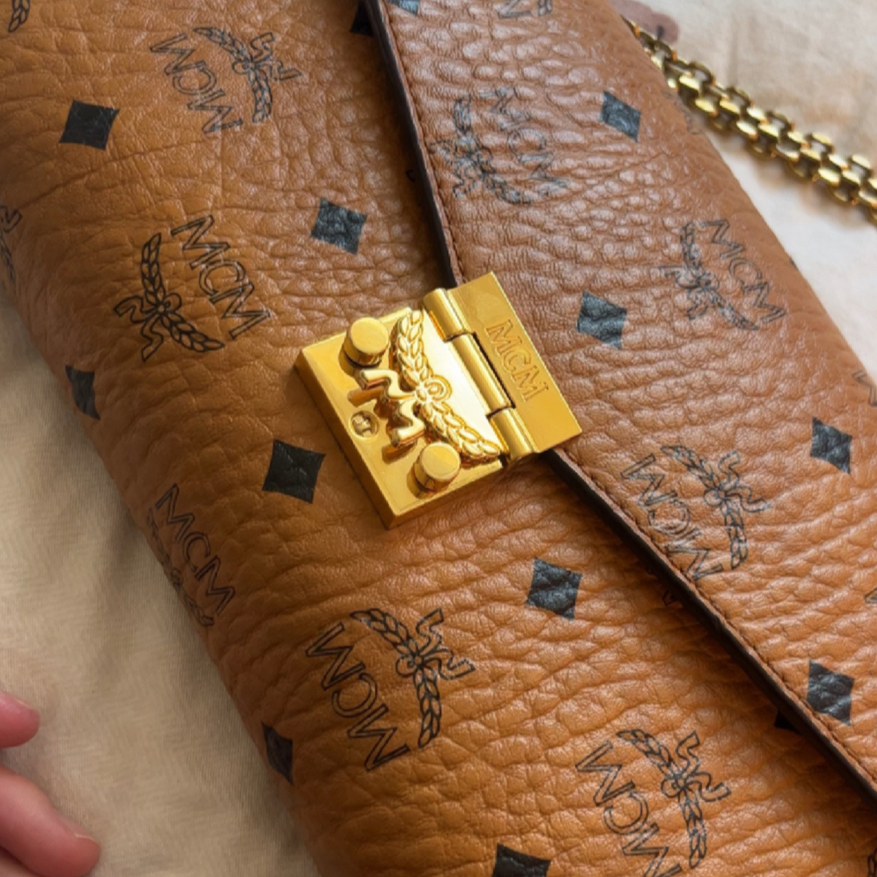 第一个千元包包推荐,最值得买的千元轻奢包包