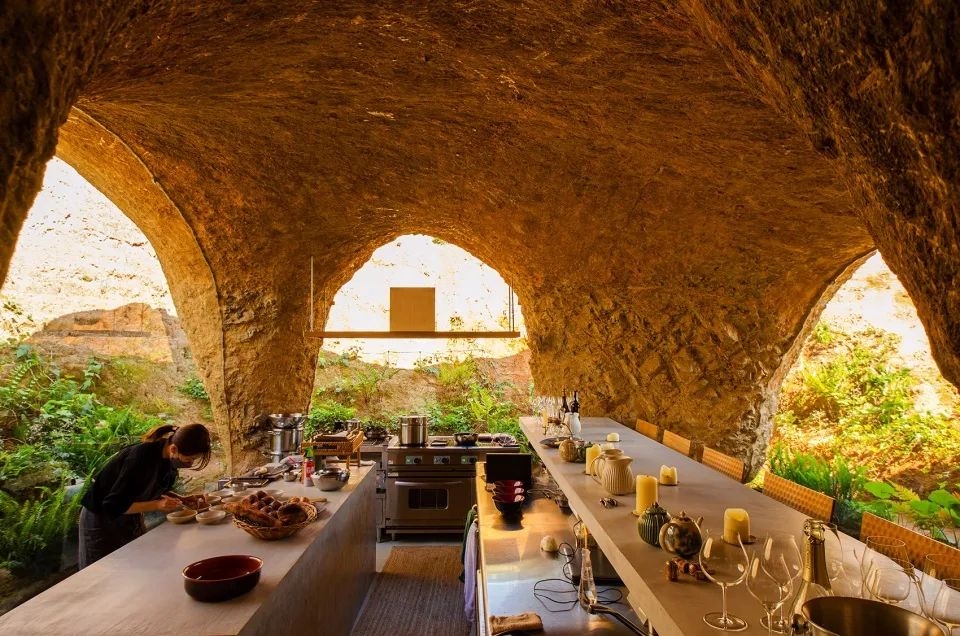 专业网红餐厅设计分析及思路,网红新中式餐厅设计方案案例分享