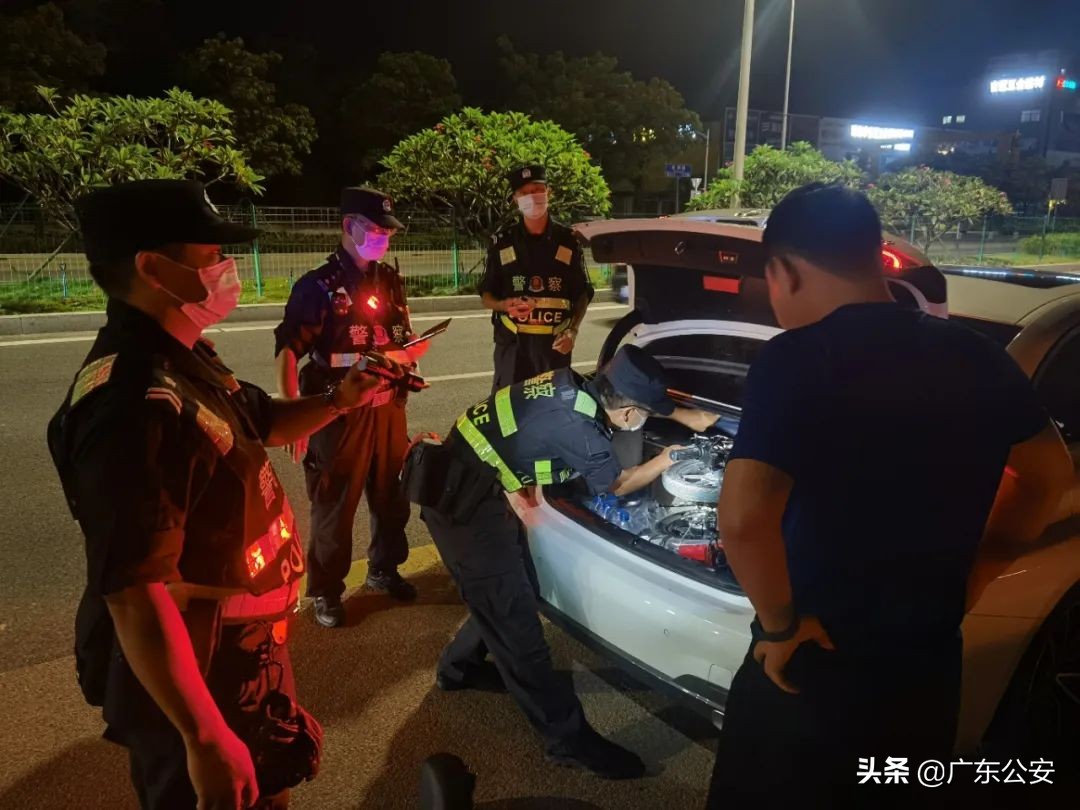 全警投入！广东公安机关开展夏夜治安巡查宣防集中统一行动