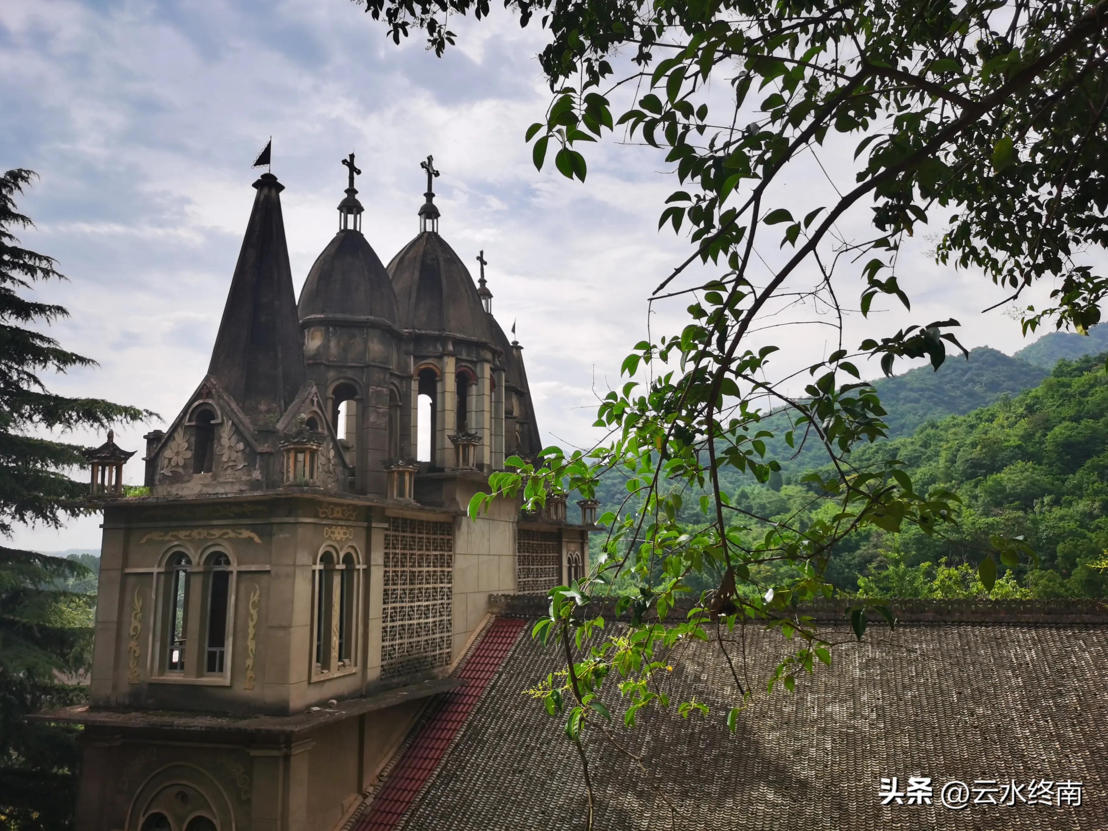 秦岭耶稣教堂,探秘圣殿山耶路撒冷的宗教圣地