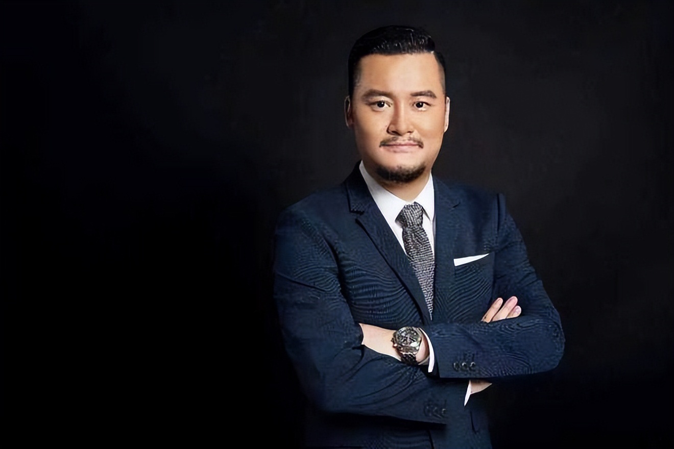 中国足球名嘴大全,中国足球四大名嘴