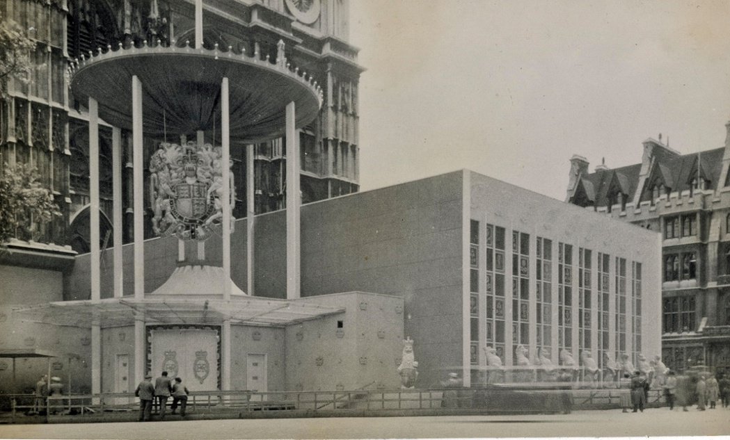 英国王权的见证者:女王守护兽与它们的历史传承