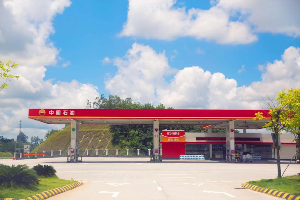 一站式加油、洗车模式走红，为什么车友达人智能洗车机领衔