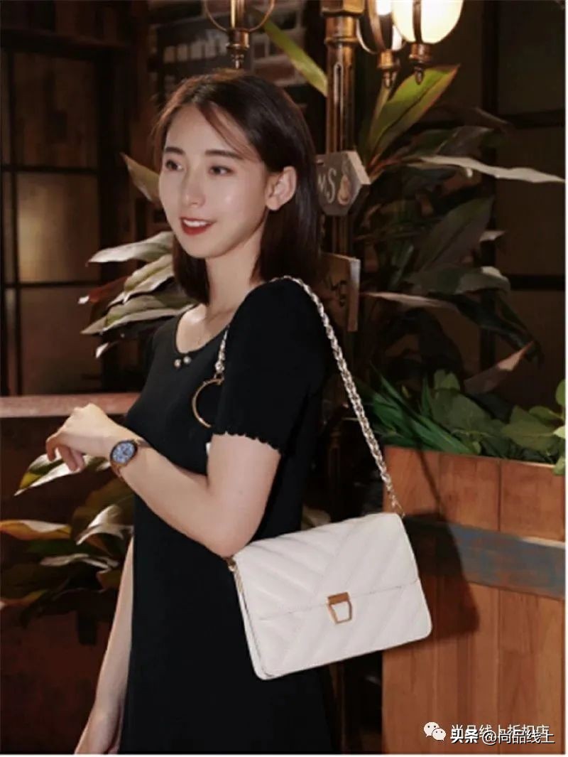 红谷品牌女包直播间,红谷双肩女包特价正品专卖