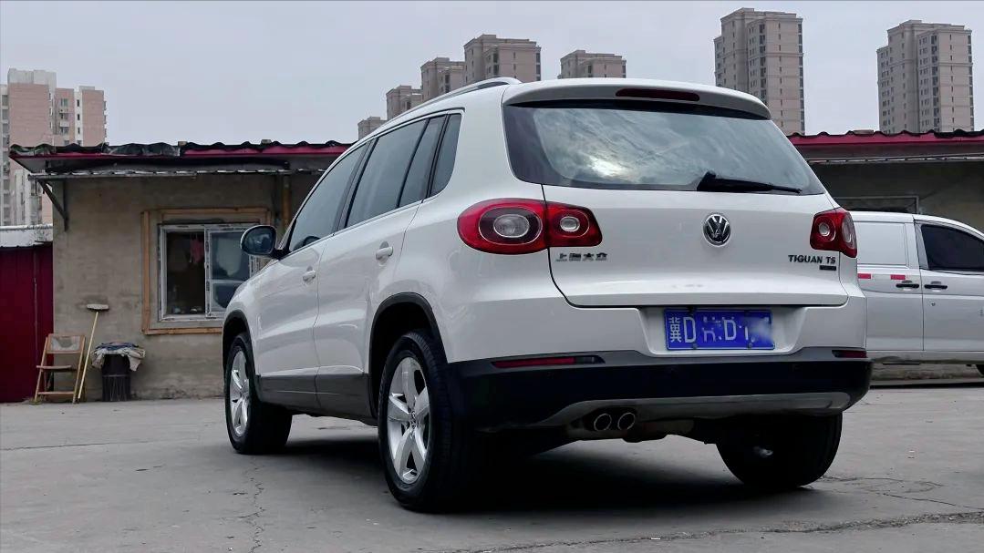 12年大众途观二手车翻新,大众途观外观塑料件翻新