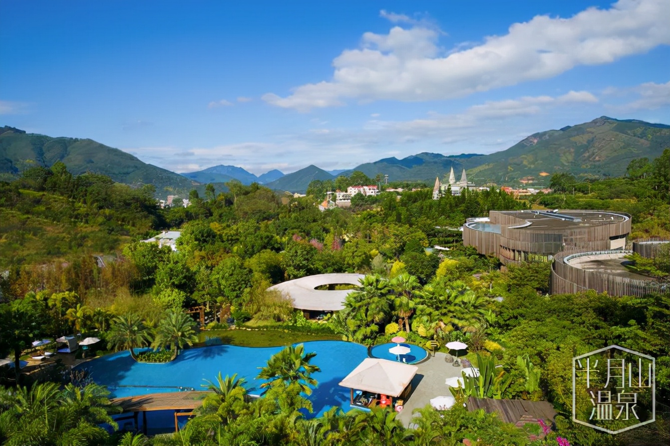 长泰半月山温泉攻略,长泰半月山温泉度假酒店简介