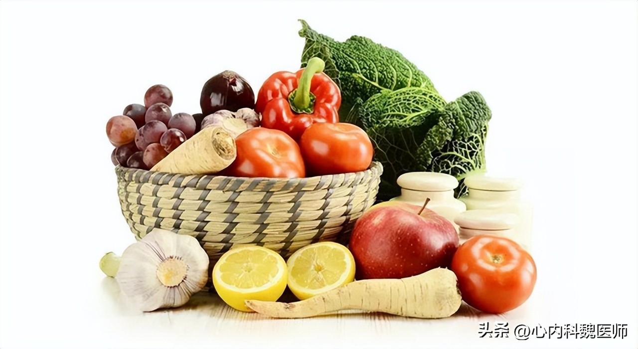 h型高血压需要长期服用叶酸吗,长期吃叶酸和维生素b12有啥副作用