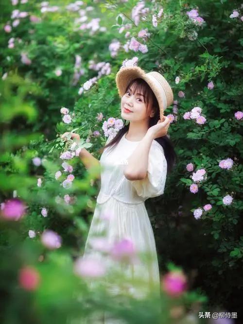 45岁如何拍照姿势好看,中年女性如何拍照最好看