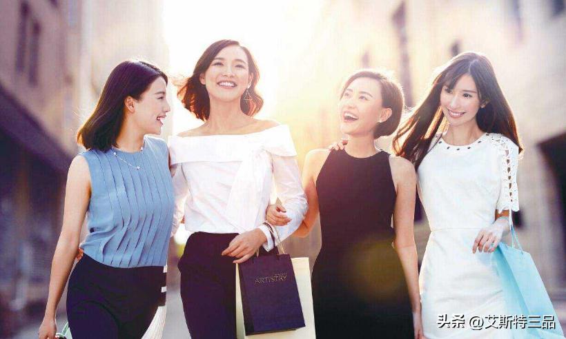 40岁女人的觉醒，清醒的活法：努力赚钱
