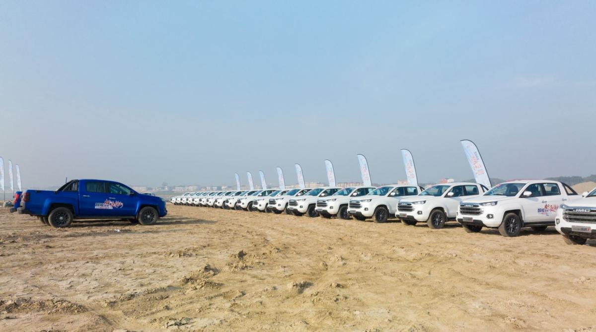 试驾江铃域虎7,江铃域虎72.4t越野