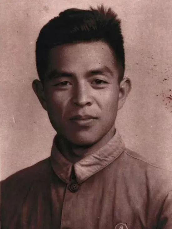 褚时健是怎么被诬陷入狱的,褚时健到底有没有贪污