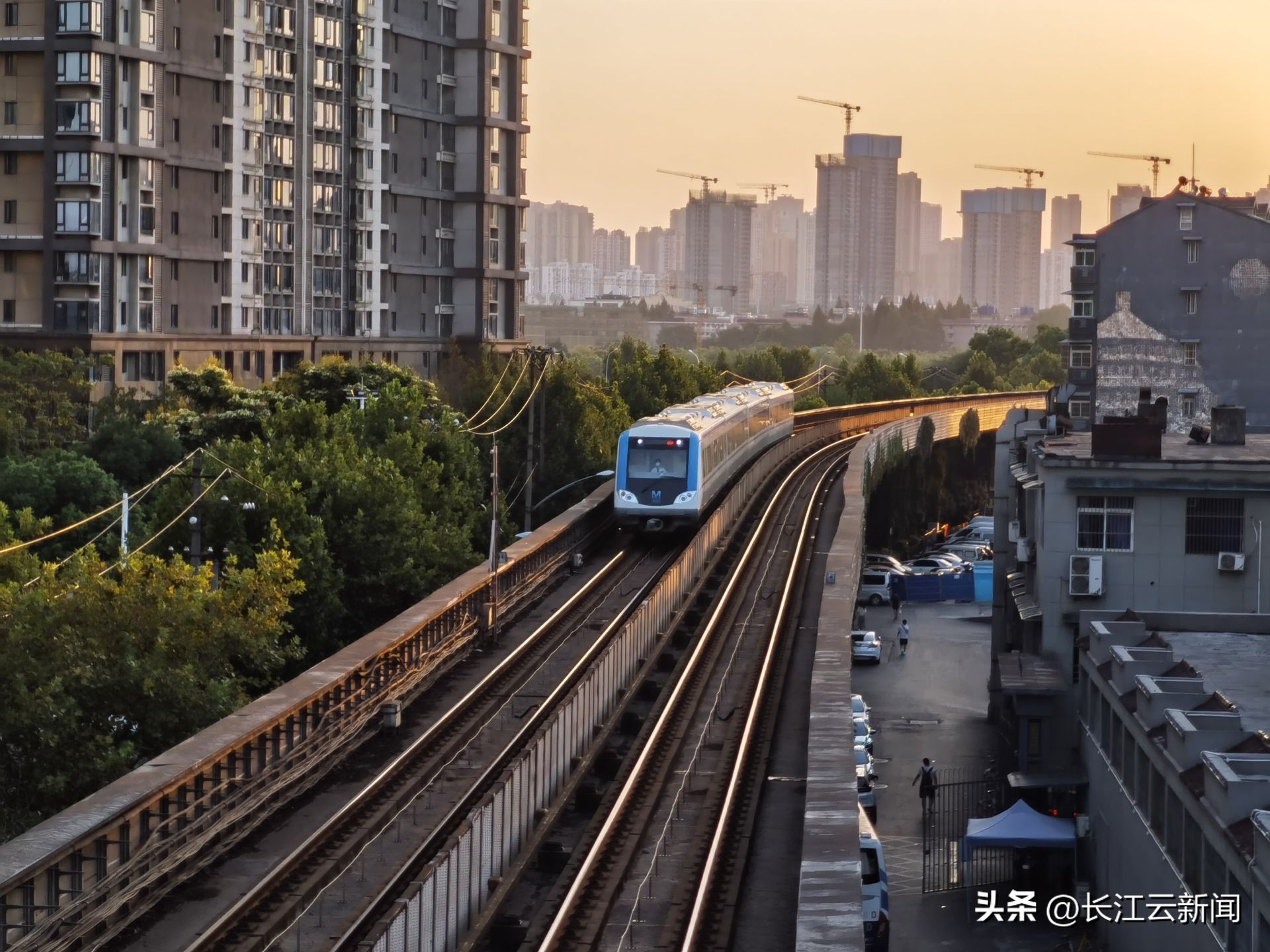 武汉加快超大城市治理现代化,武汉晋升超大城市有哪些利好