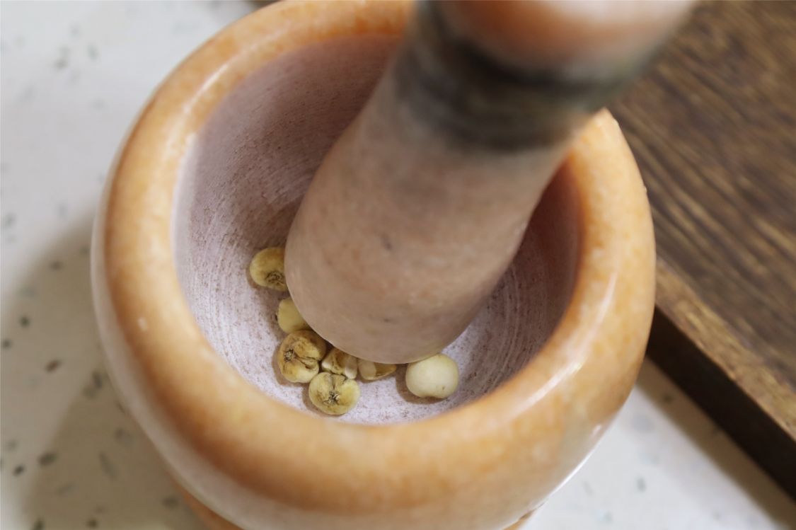 春天天气干燥煲什么汤可以滋润,冬天滋润营养又去燥的5道汤