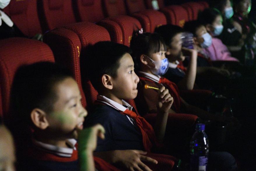 《走出炭子冲》完整版,《走出炭子冲》是怎样的一部电影