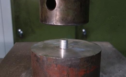 目前战斗机最快的速度是多少马赫,战斗机的速度能达到20马赫吗