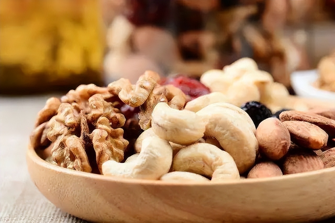 桥本氏甲状腺炎患者可以吃大蒜吗,甲状腺手术后能吃生姜大蒜香葱吗