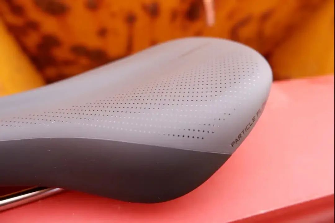 怎么选择自行车坐垫,自行车坐垫哪种比较好一点