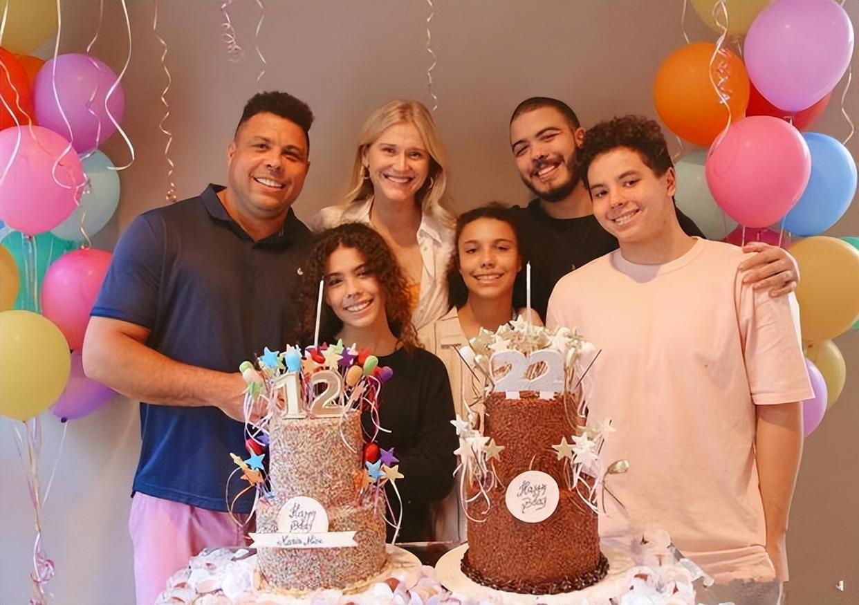 大罗年轻照片大全集,大罗新老照片